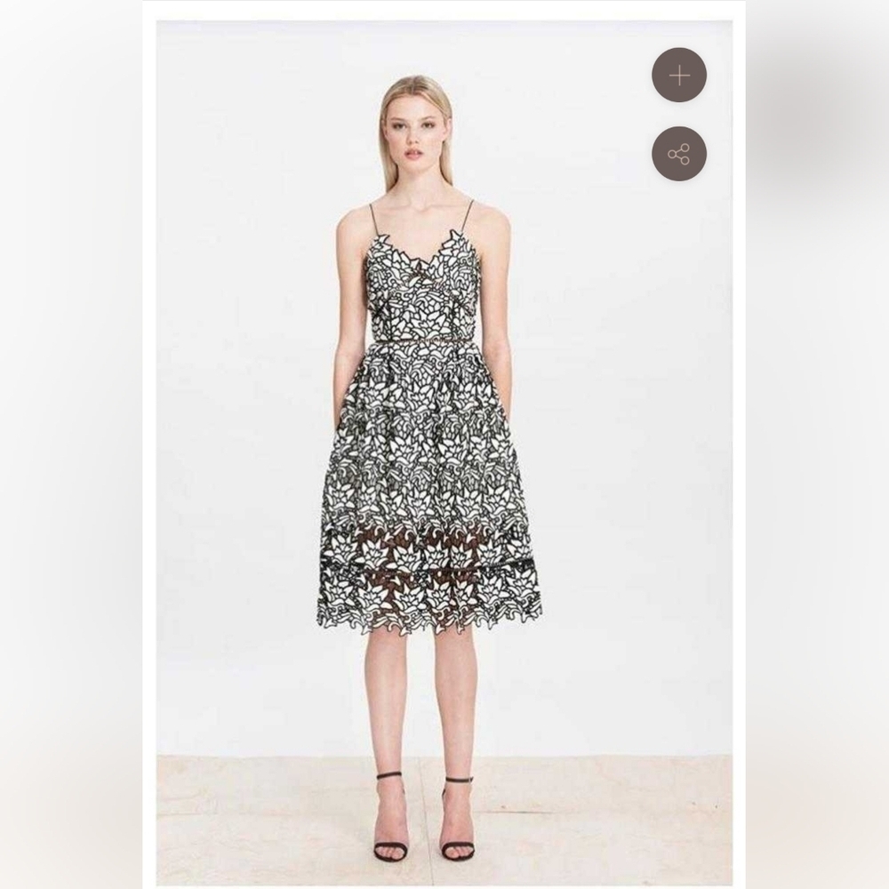 Elliatt Paradise Floral Lace Skater Midi Dress Size XS